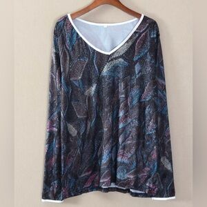 Women’s top size 2XLarge